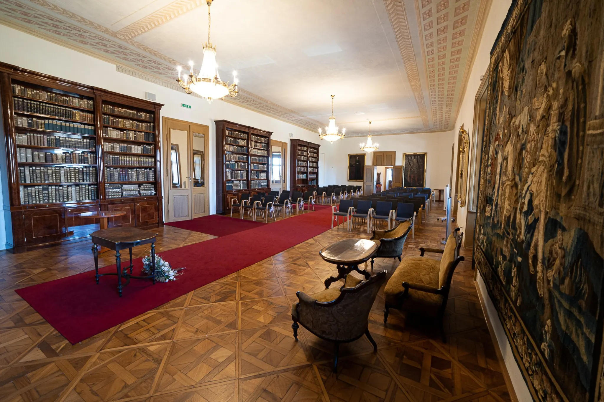 Historická knižnica Hlohovského zámku